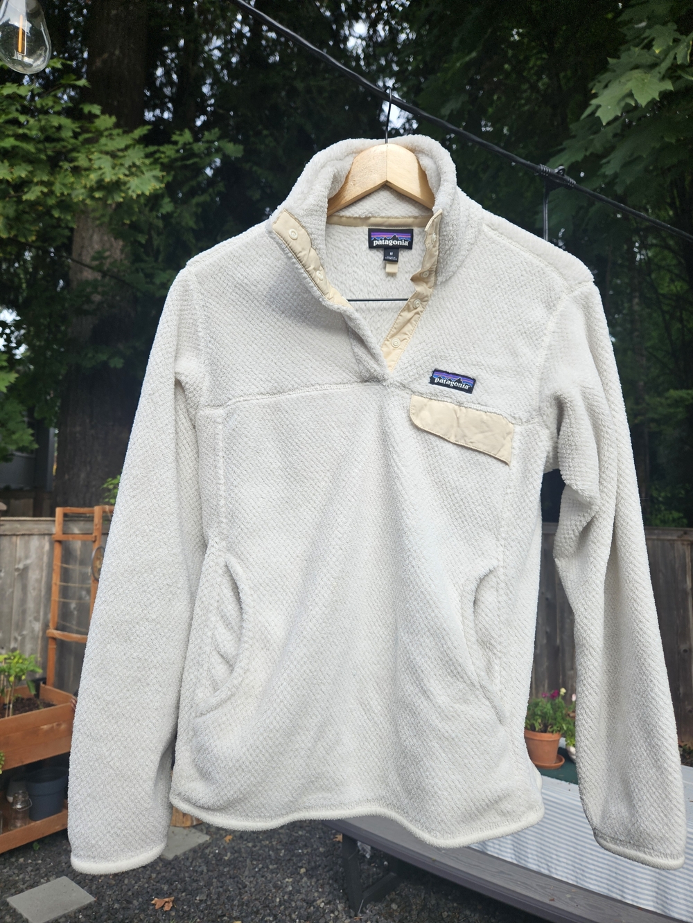 Patagonia Women's Cream Fleece Pullover
